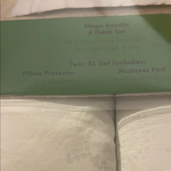 White Mega Bundle 4 Piece Bedding SetHas never been out of the bag!